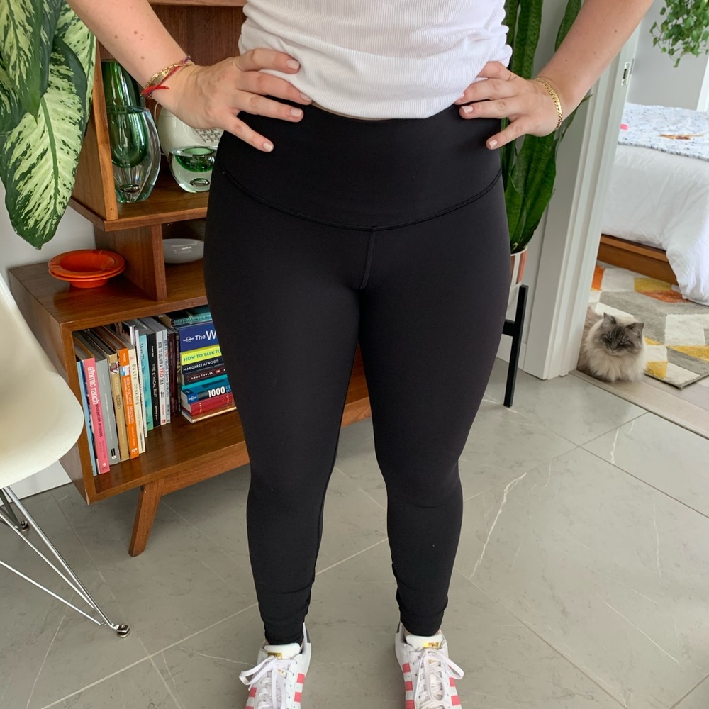 ❤️ NYUT Lululemon High-Waisted Leggings Size 6